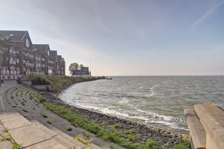 Tussenwoning te koop: Visserseiland 159, Hoorn