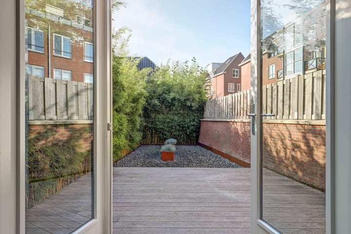 Tussenwoning te koop: Visserseiland 159, Hoorn