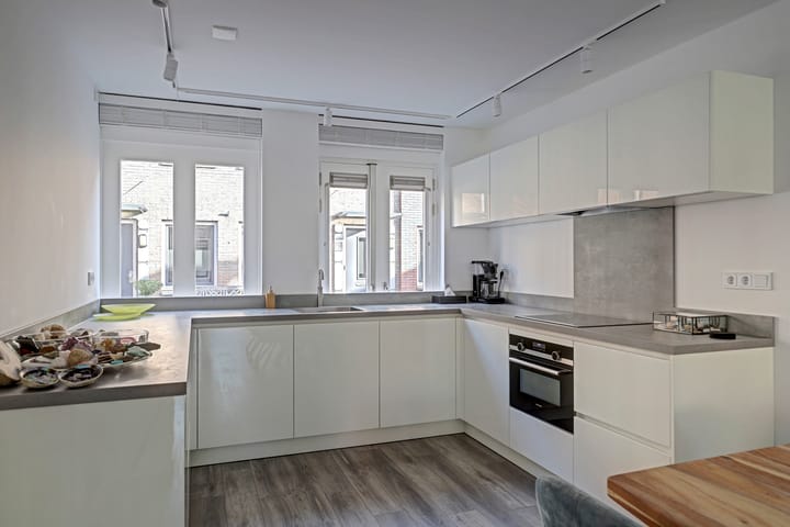 Tussenwoning te koop: Visserseiland 159, Hoorn