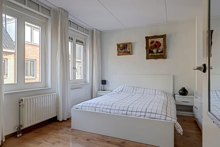 Tussenwoning te koop: Visserseiland 159, Hoorn