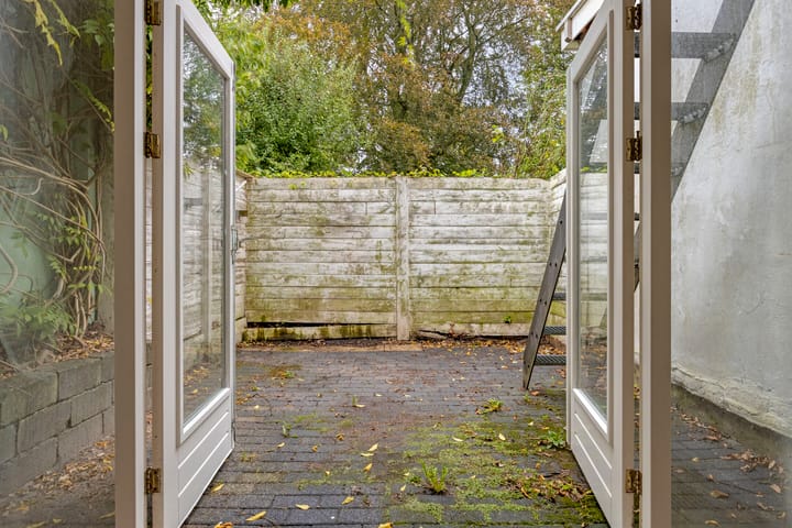 Tussenwoning te koop: Dirklangenstraat 49, Delft
