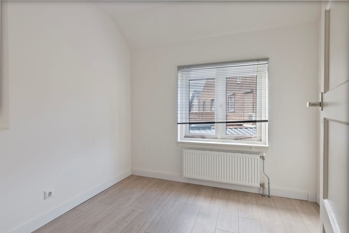 Tussenwoning te koop: Bolwerk 11, Sas Van Gent