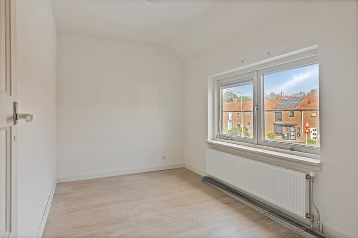 Tussenwoning te koop: Bolwerk 11, Sas Van Gent