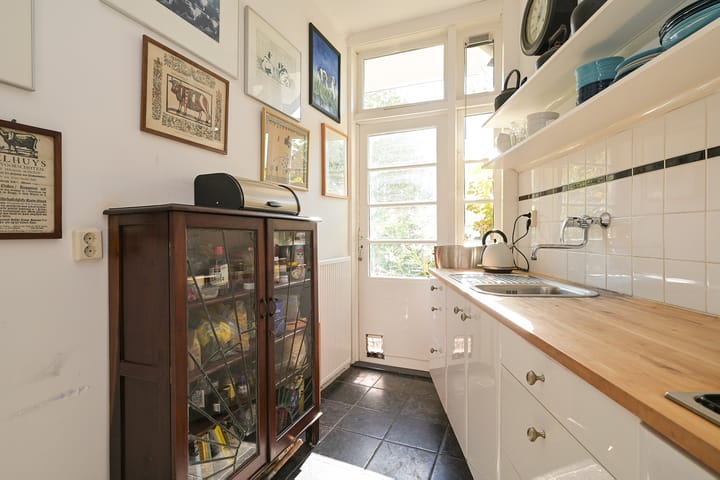 Appartement te koop: Van der Capellenstraat 9, 'S-Gravenhage
