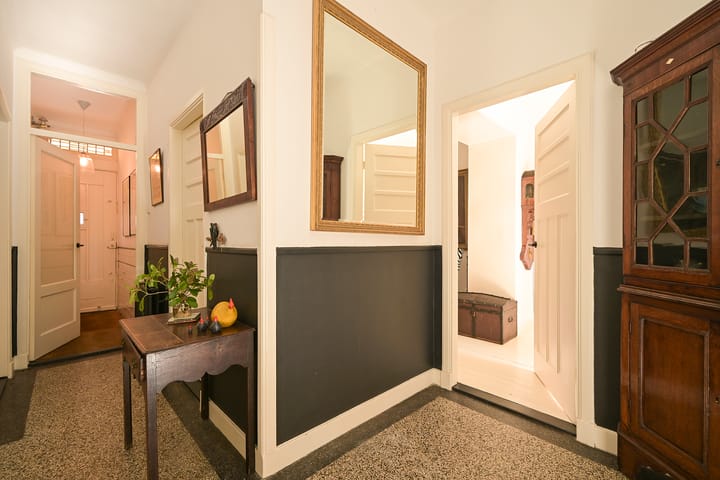 Appartement te koop: Van der Capellenstraat 9, 'S-Gravenhage