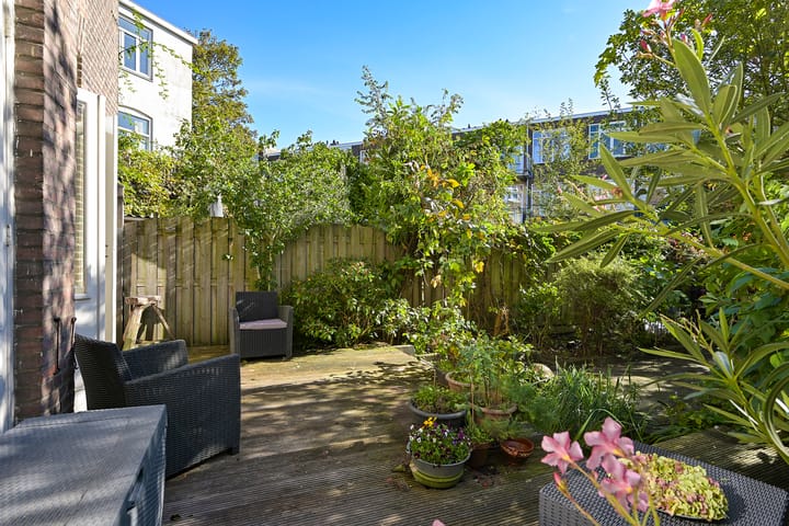 Appartement te koop: Van der Capellenstraat 9, 'S-Gravenhage