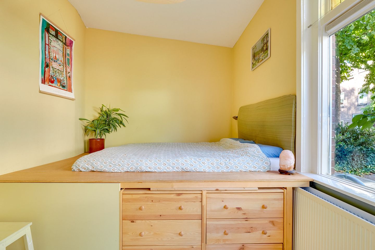 Photo 10 of Surinamestraat 128