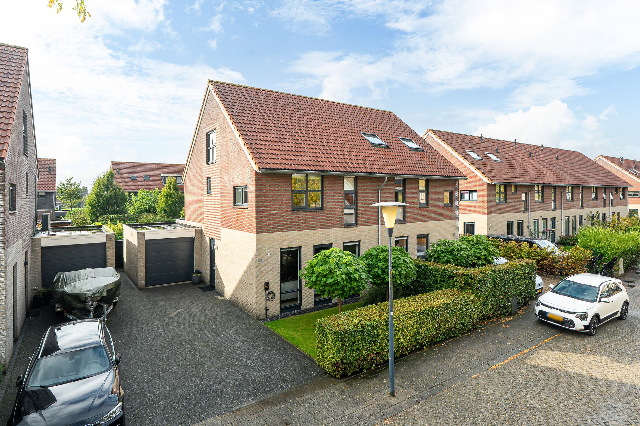 Frouwesân 42