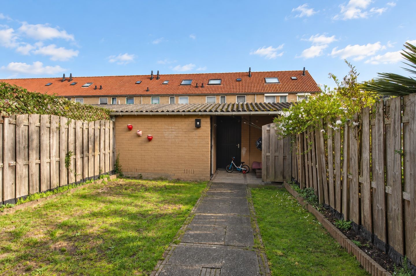 Photo 14 of Vanghoutstraat 16