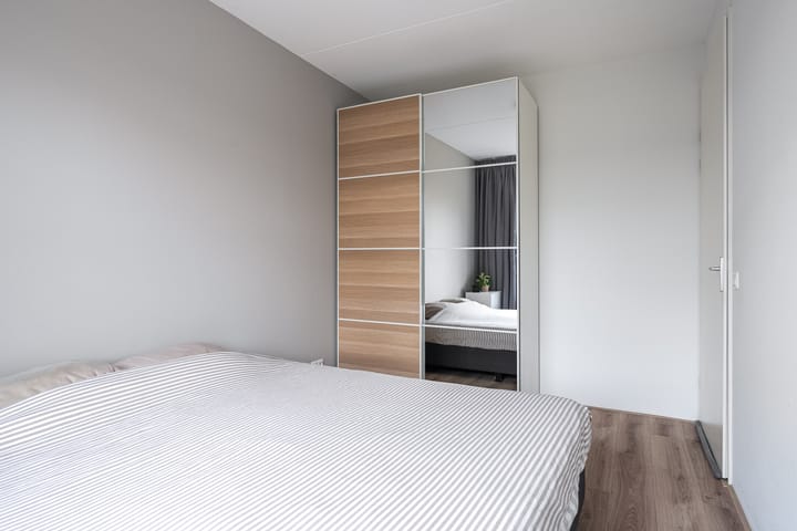 Tussenwoning te koop: Jan Luykenstraat 25, Leeuwarden