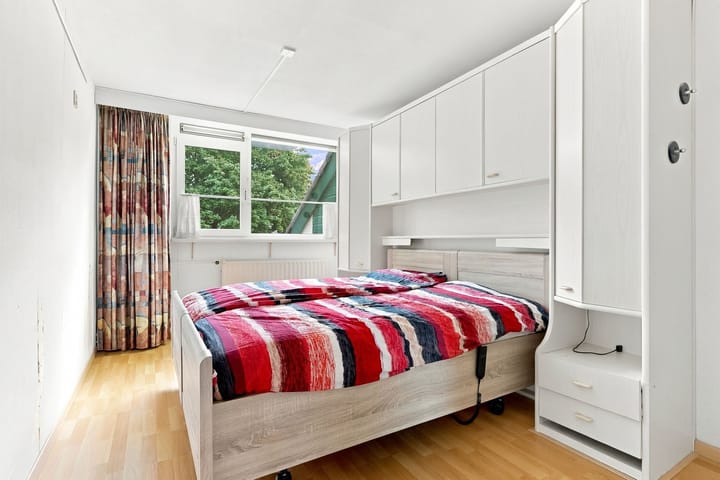 Tussenwoning te koop: Breeuwer 63, Hoorn