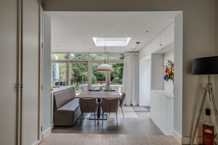 Vrijstaande woning te koop: Van Limburg Stirumstraat 17, Huizen