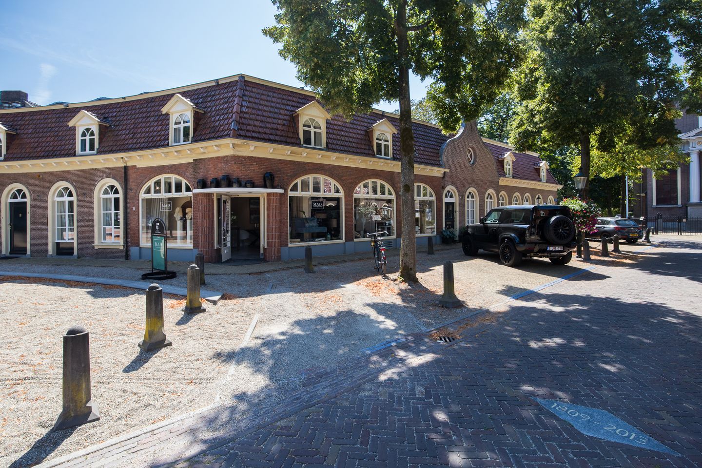 Bekijk foto 1 van Kerkplein 7