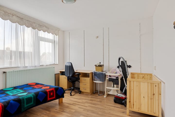 Hoekwoning te koop: Stjûrmanstún 15, Hallum