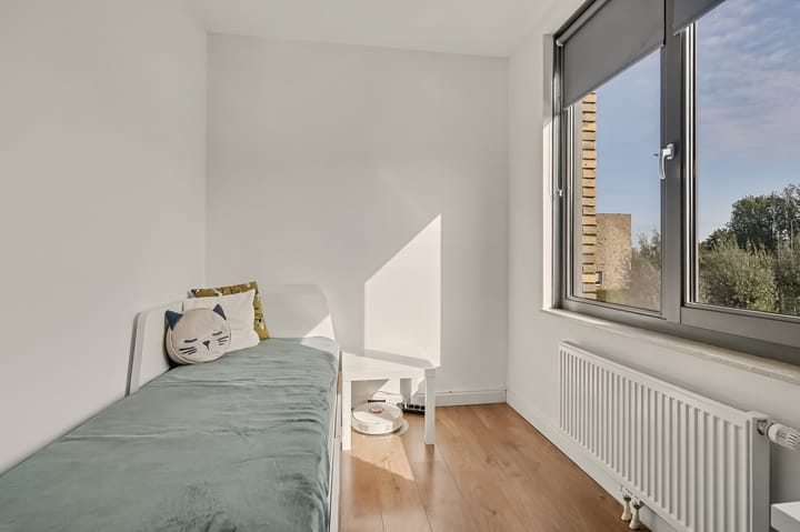 Hoekwoning te koop: Landheer 12, Eindhoven
