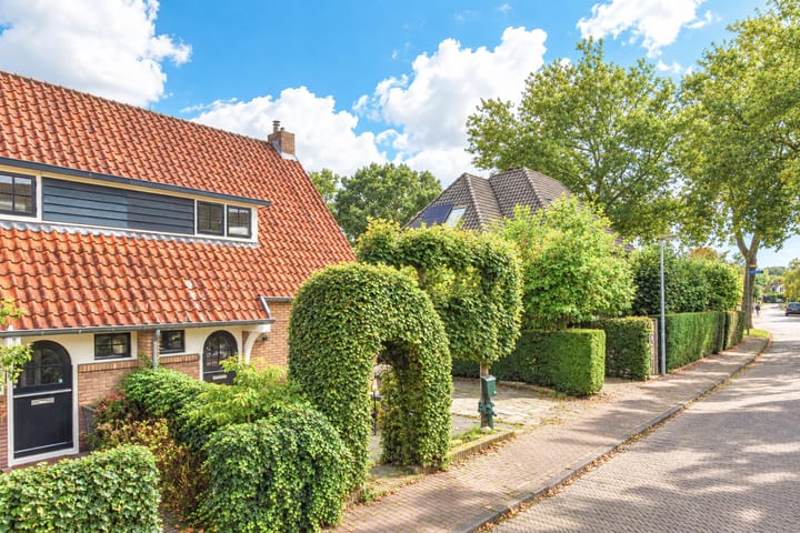 Twee-onder-één-kap te koop: Wagenpad 3A, Laren (Nh)