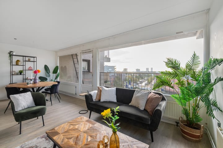 Appartement te koop: De Brink 160, Groningen