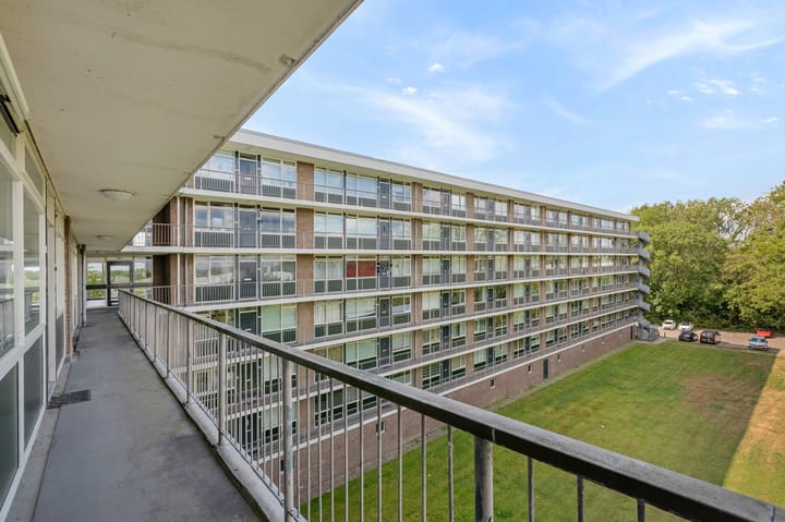 Appartement te koop: Wijenburglaan 111, Arnhem