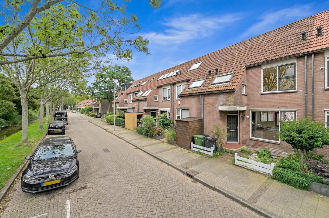 Photo 13 of Albert Rousselsingel 50