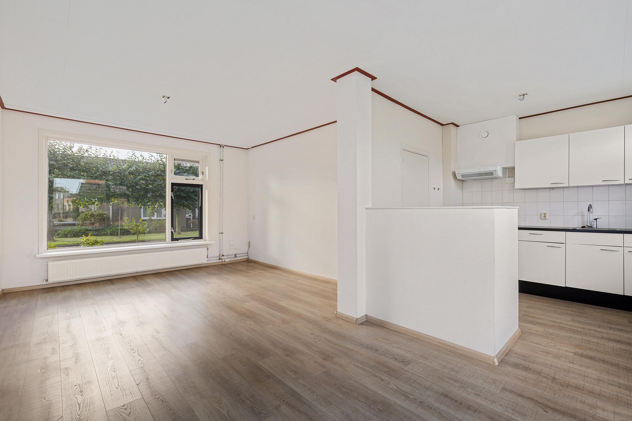 Photo 9 of J. van Ravenswaaystraat 15
