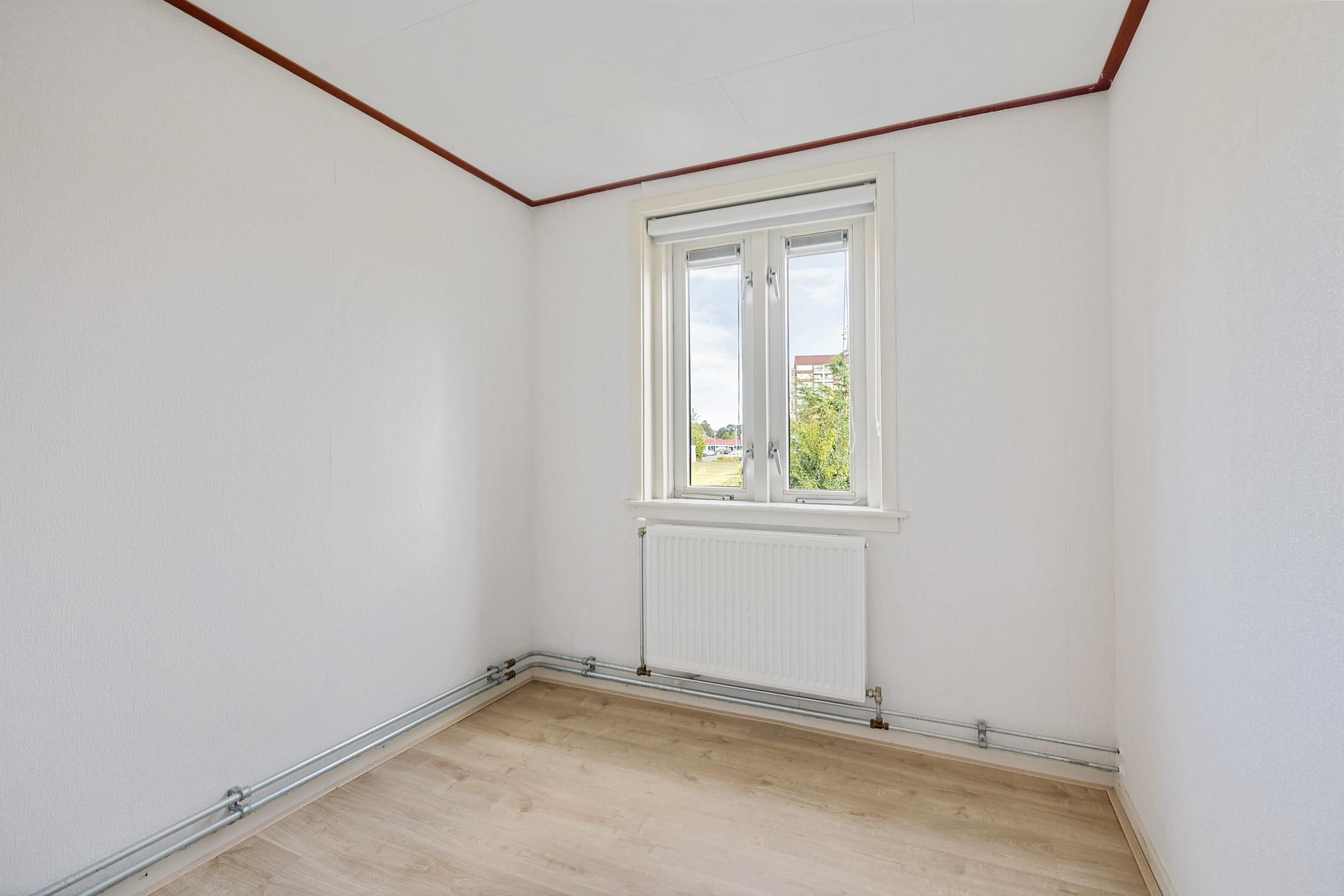 Photo 18 of J. van Ravenswaaystraat 15