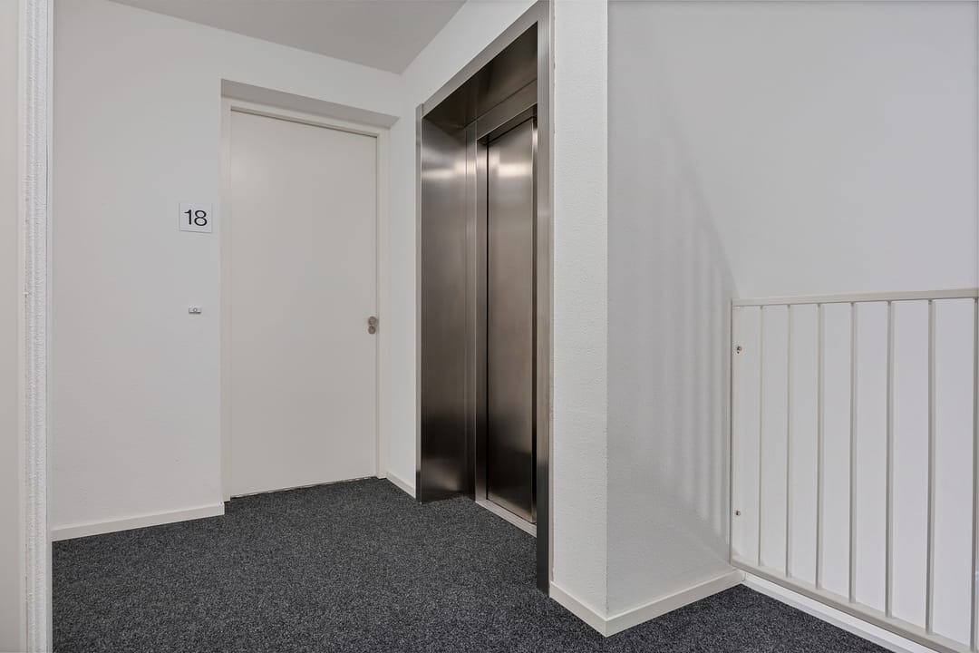 Photo 22 of Van der Capellenstraat 18