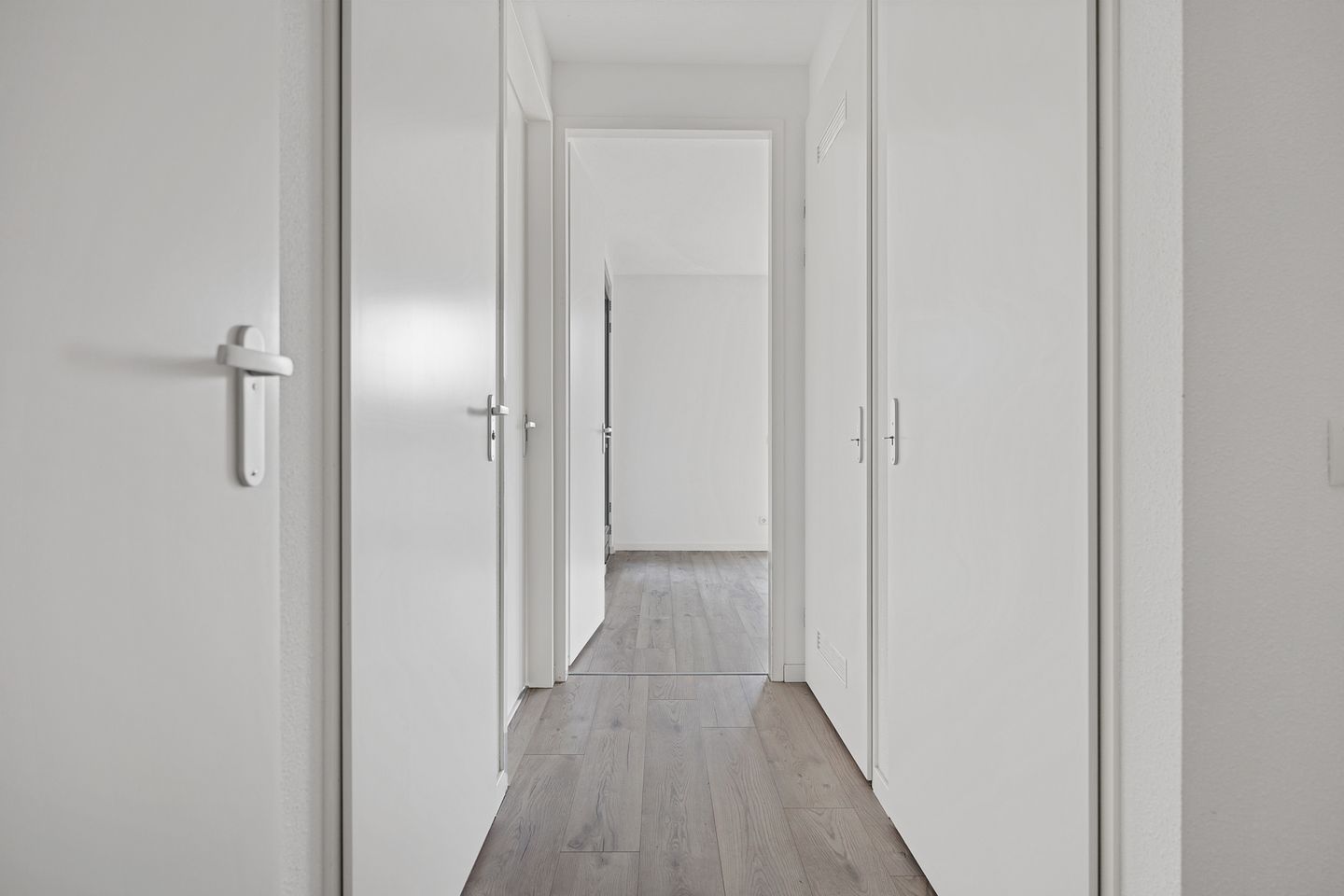 Photo 20 of Van der Capellenstraat 18
