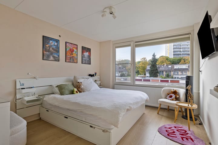 Tussenwoning te koop: Tureluurhof 27, Purmerend