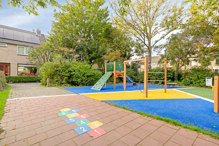 Tussenwoning te koop: Tureluurhof 27, Purmerend