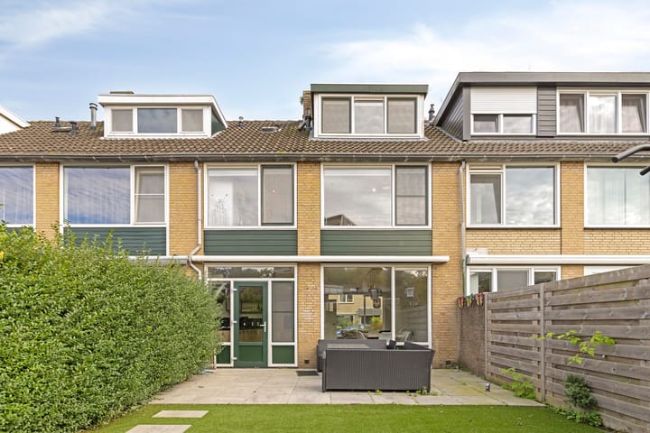 Tussenwoning te koop: Tureluurhof 27, Purmerend