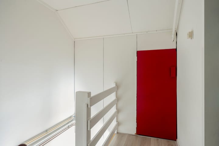 Tussenwoning te koop: Ligusterstraat 5, Heteren
