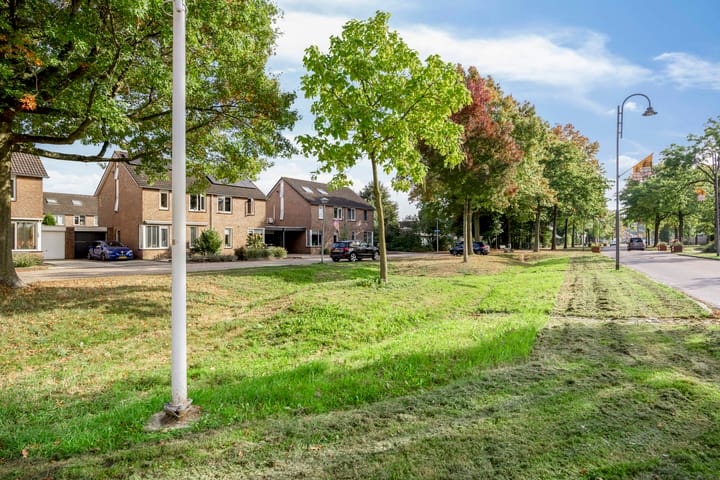 Tussenwoning te koop: Ligusterstraat 5, Heteren