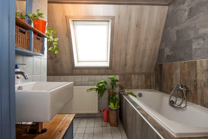 Twee-onder-één-kap te koop: Deldenerstraat 162, Hengelo