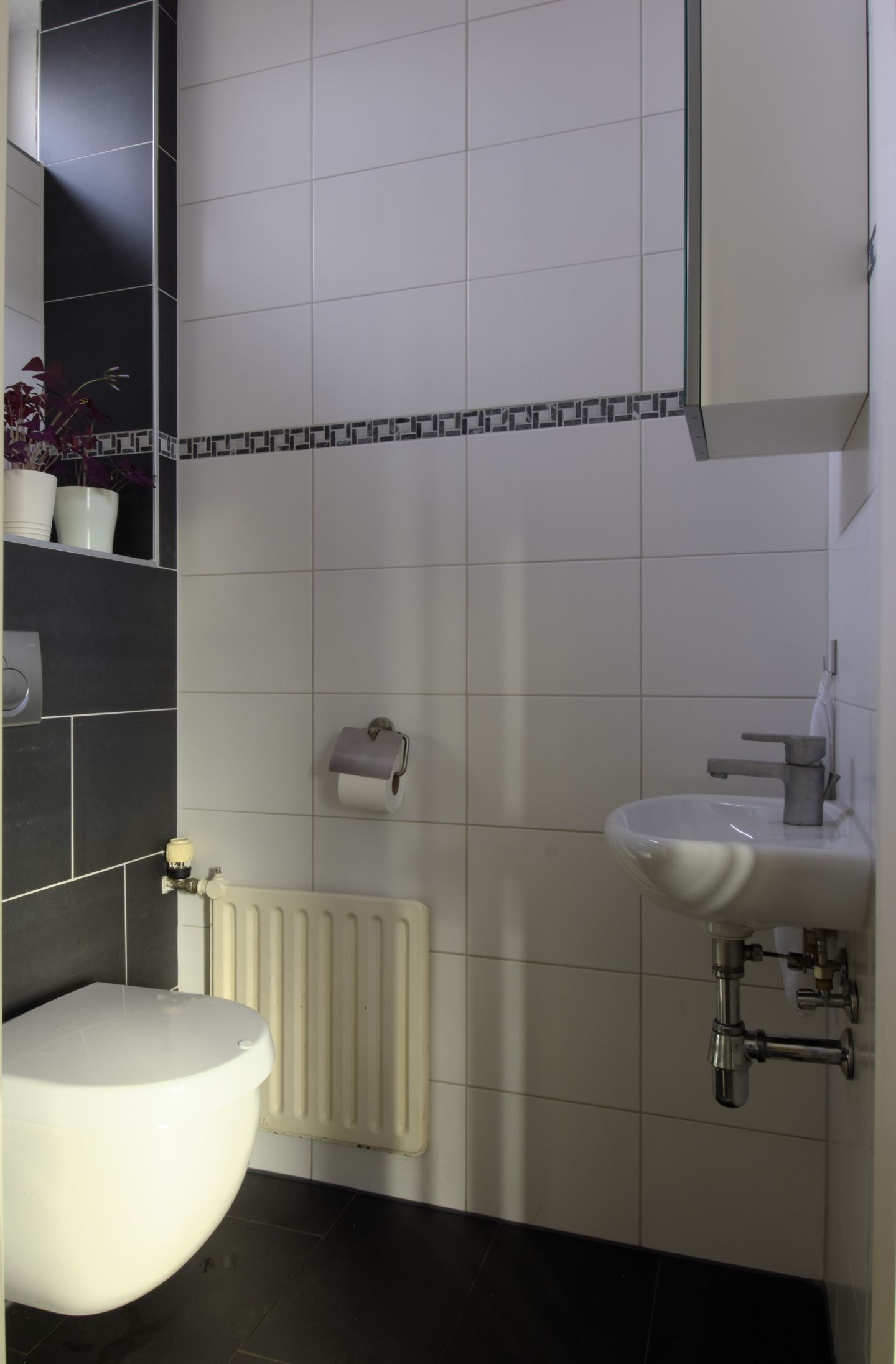 Photo 5 of Karolingenstraat 2