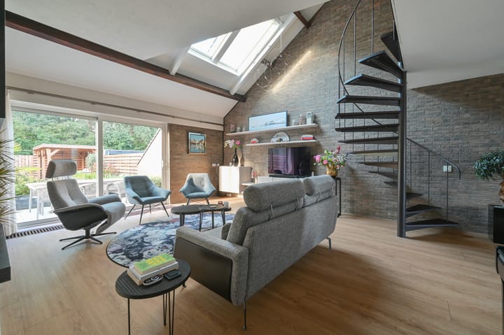 Tussenwoning te koop: Agaat 11, Mijdrecht