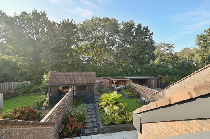 Tussenwoning te koop: Agaat 11, Mijdrecht