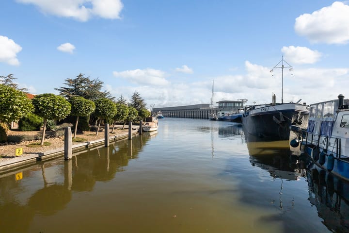 Woning te koop: Industrieweg 1A, Harlingen