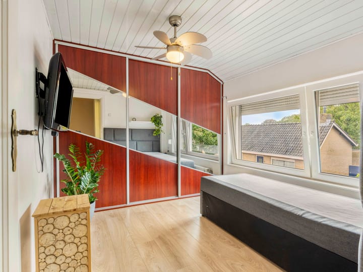 Tussenwoning te koop: Wilgenstraat 7, Made