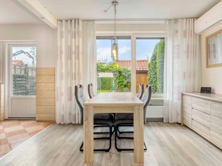 Tussenwoning te koop: Wilgenstraat 7, Made