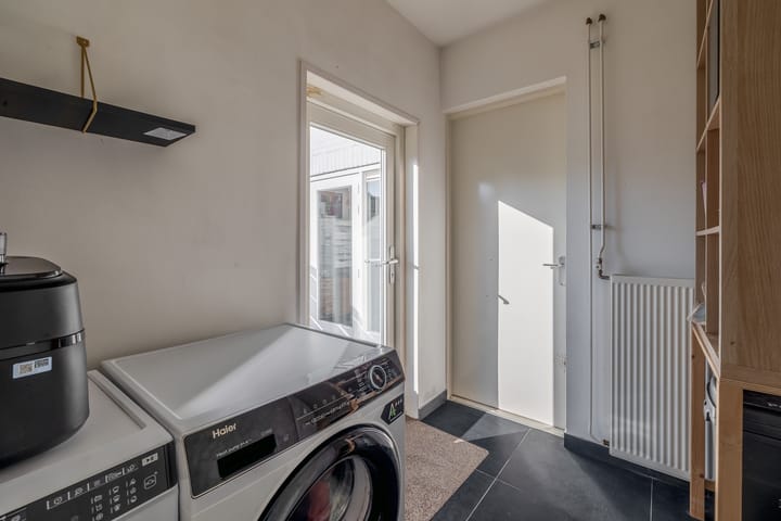 Tussenwoning te koop: Baardwijksestraat 43, Waalwijk