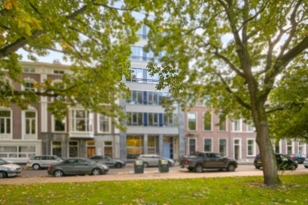 Photo 26 of Huijgensstraat 13-D