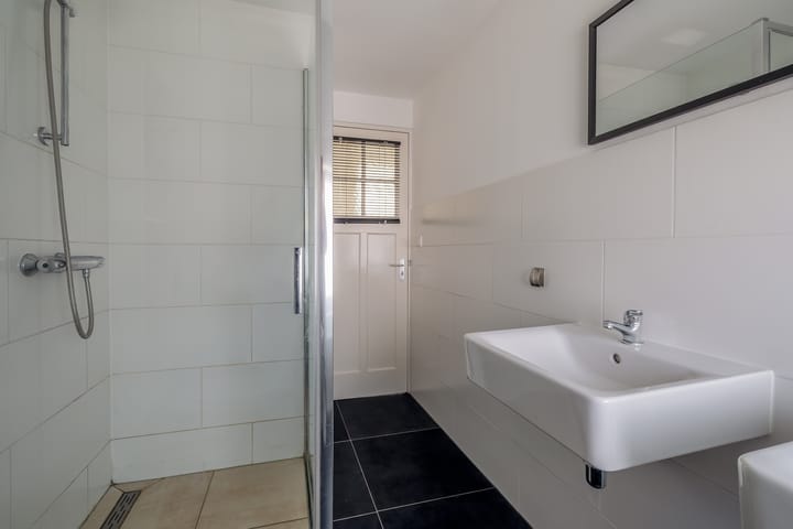 Tussenwoning te koop: Baardwijksestraat 43, Waalwijk