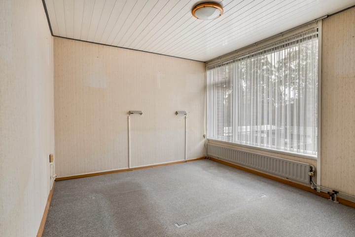Twee-onder-één-kap te koop: Dr.Wierstraat 5, Grave