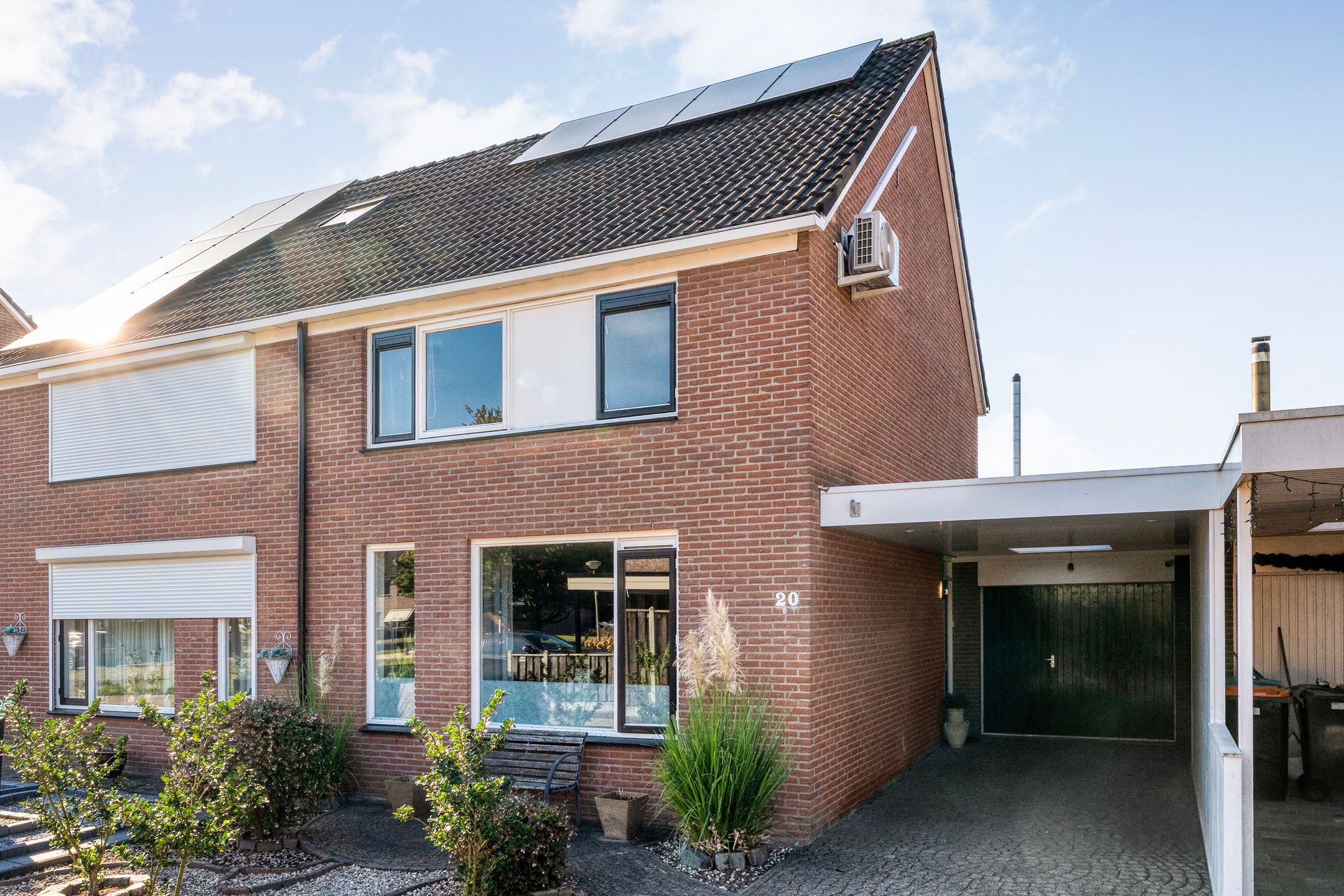 De Zwaluw 20