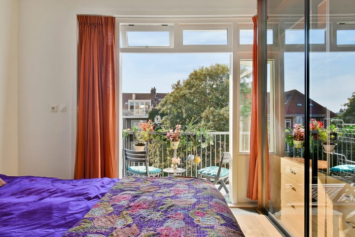 Appartement te koop: Mr. P.N. Arntzeniusweg 14-3, Amsterdam