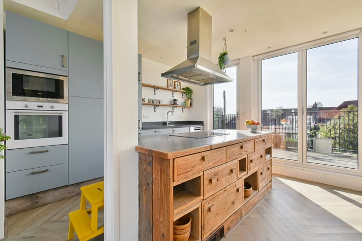 Appartement te koop: Mr. P.N. Arntzeniusweg 14-3, Amsterdam