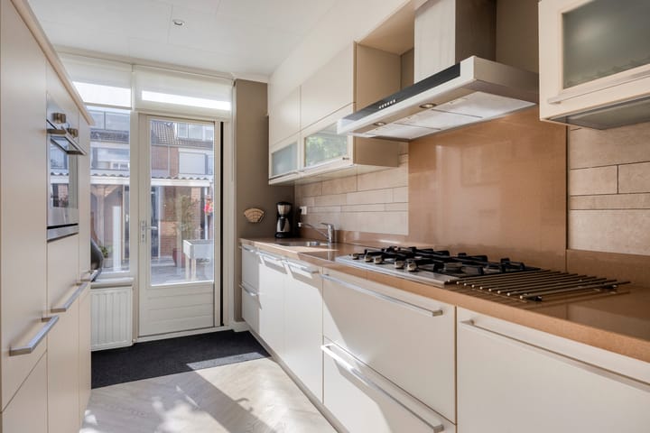 Tussenwoning te koop: Glashorst 47, Scherpenzeel (Ge)