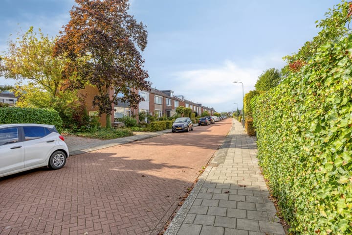 Tussenwoning te koop: Glashorst 47, Scherpenzeel (Ge)