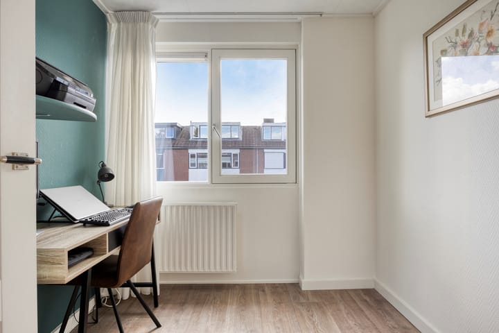 Tussenwoning te koop: Glashorst 47, Scherpenzeel (Ge)