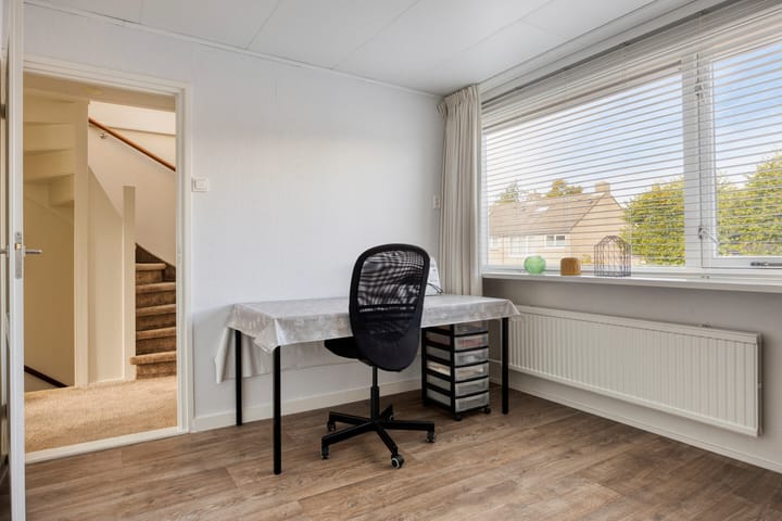 Tussenwoning te koop: Glashorst 47, Scherpenzeel (Ge)